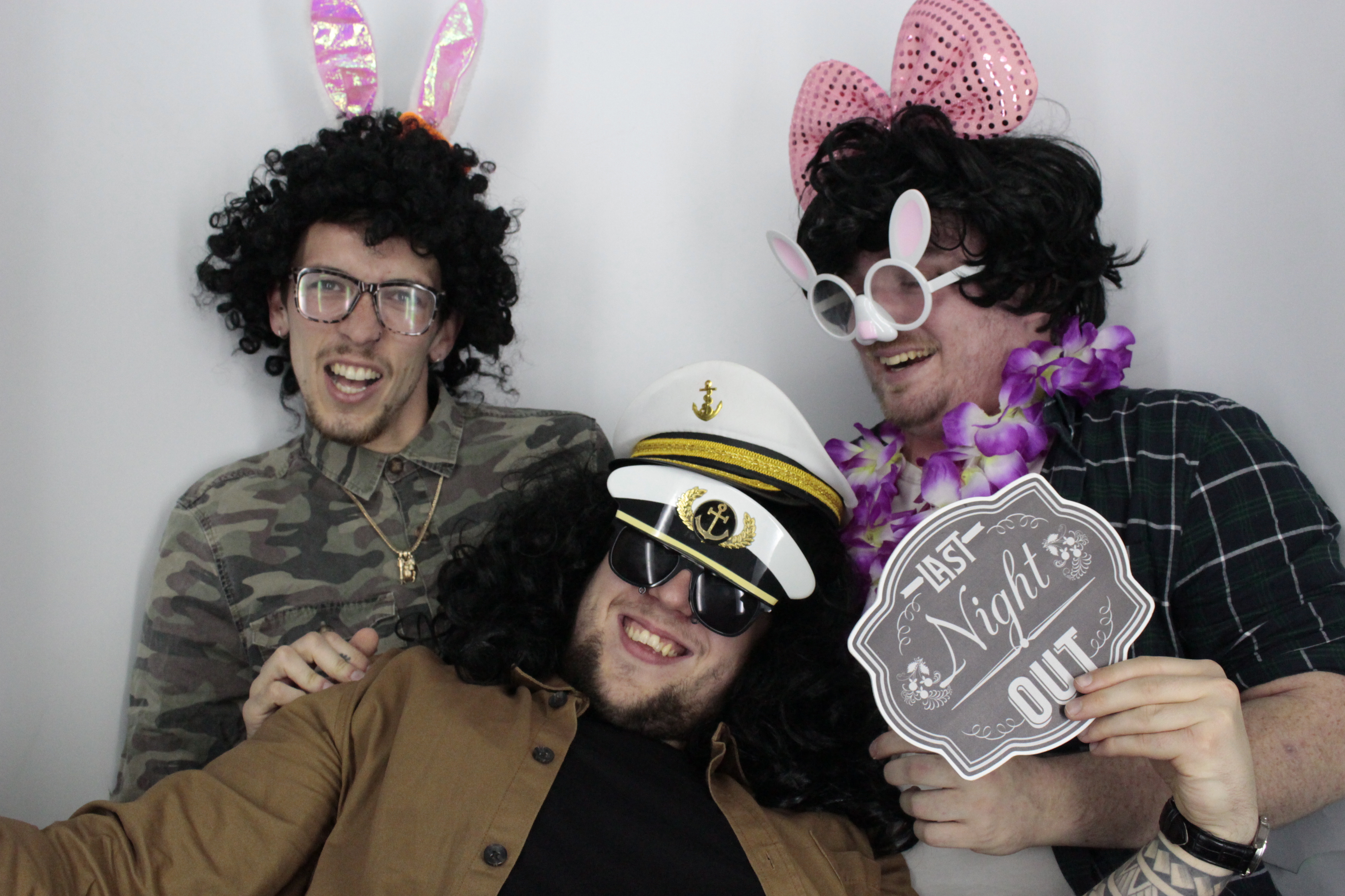 Beyond Retail Summer Awards Party | View more photos from the event at gallery.myphotoboothexperience.co.uk/u/MyPhotoBoothExperienceLtd/Beyond-Retail-Summer-Awards-Party